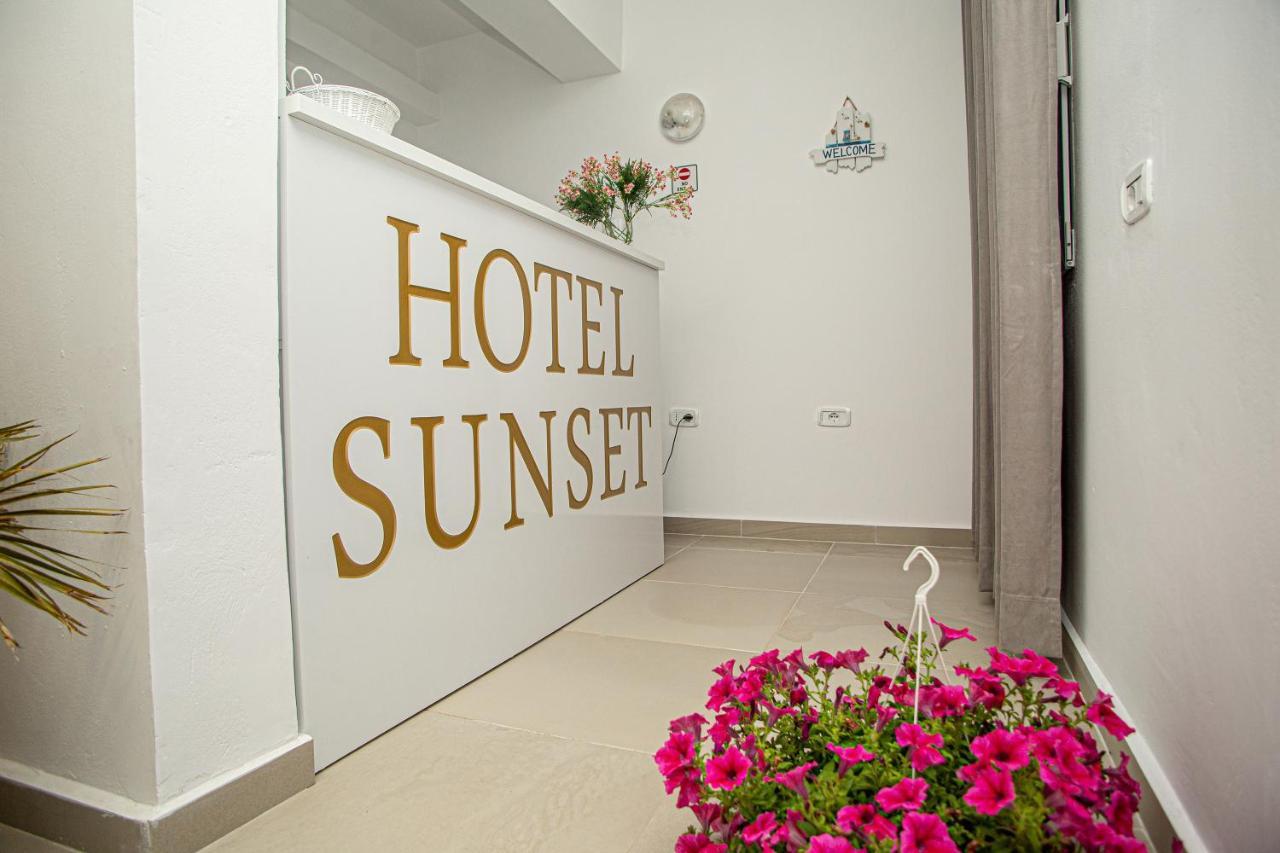 Hotel Sunset Gl Vlore Exterior photo