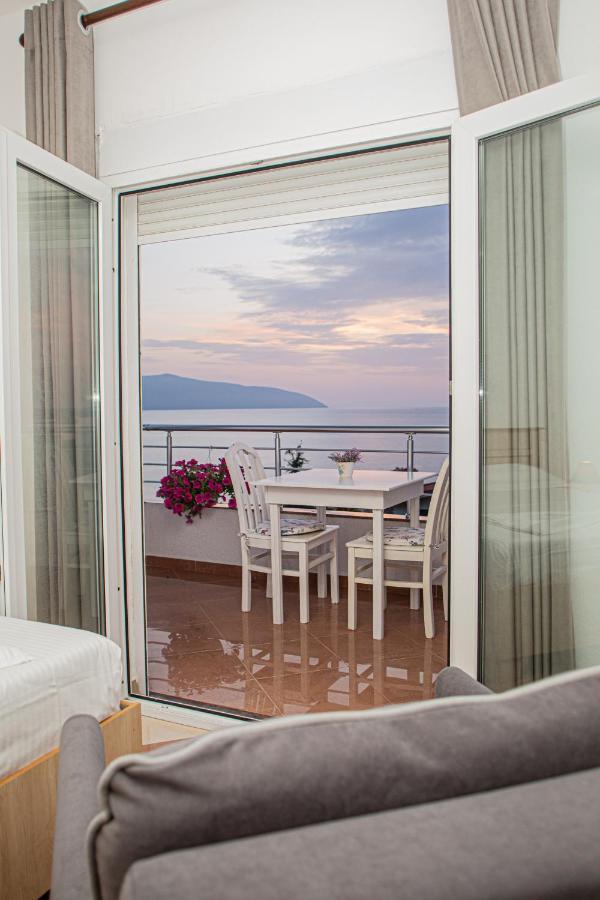 Hotel Sunset Gl Vlore Exterior photo